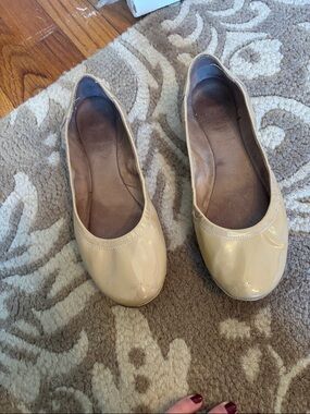 Vince Camuto Beige Patent Ballet Flats